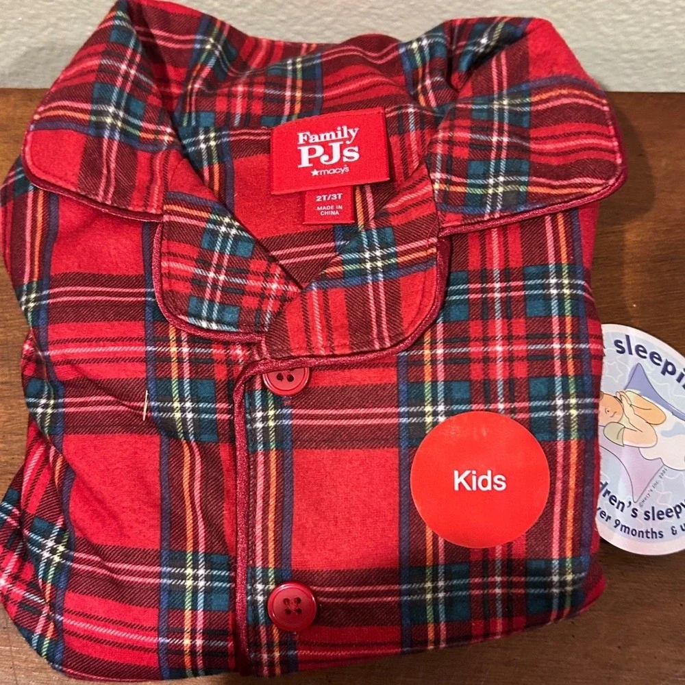 Toddler Red Plaid Footed One Piece Pajamas Sleeper 2T-3T Holiday Christmas